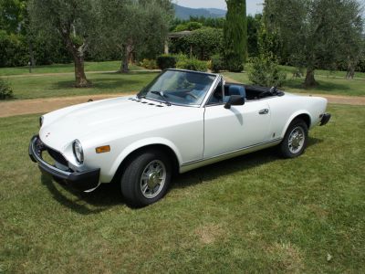 FIAT 124 - ESPERIENZA IN AUTO D’EPOCA – PISA – TOSCANA